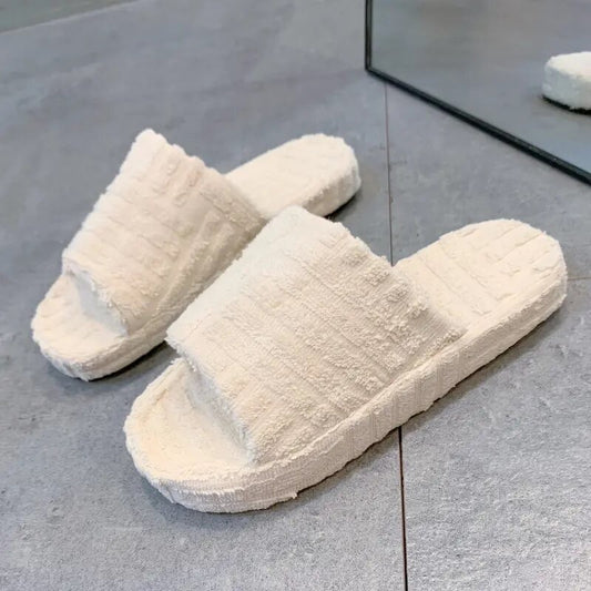 Casual slippers